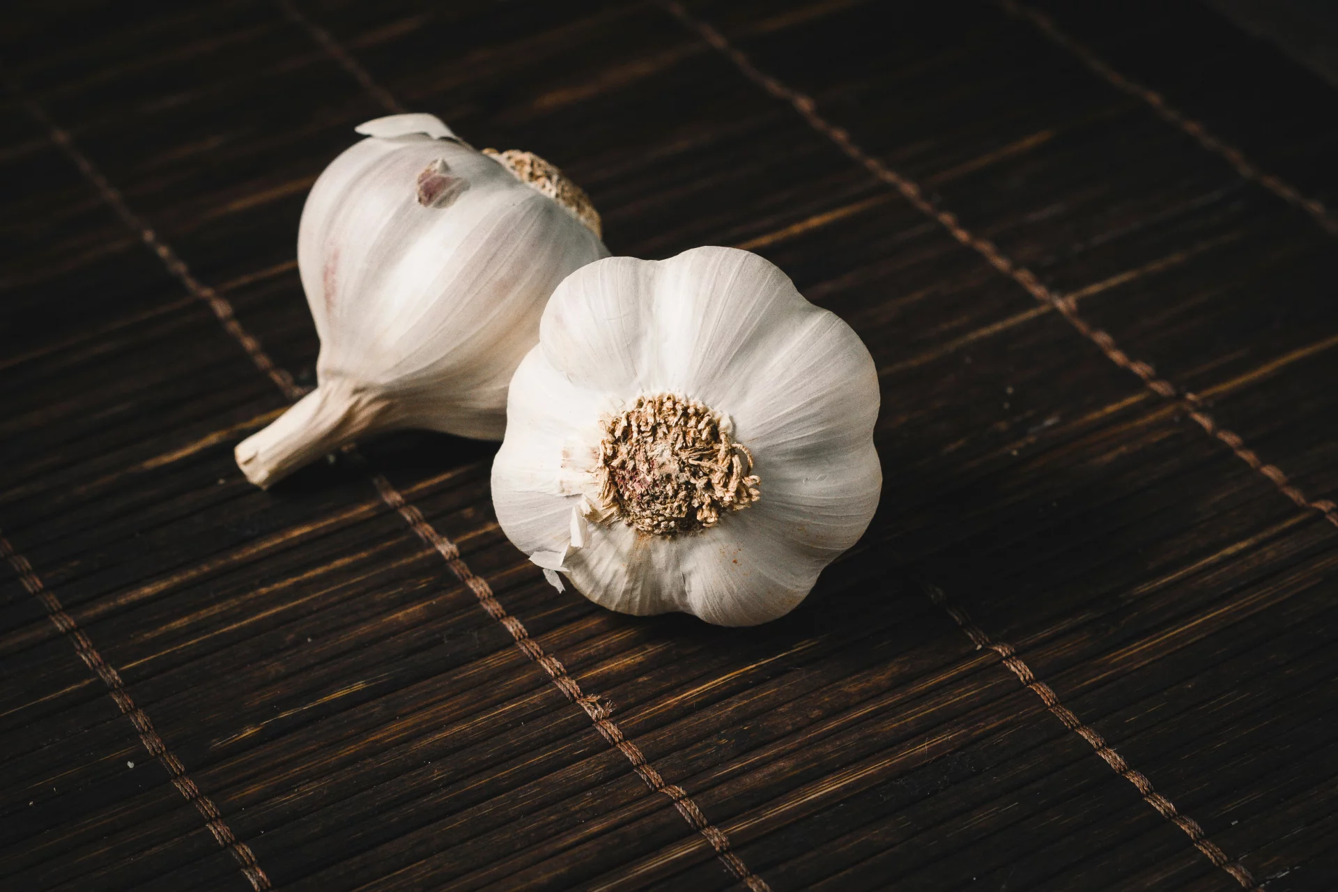 The Power of Garlic and Allicin for Strong Immunity and Healthy Blood Vessels
